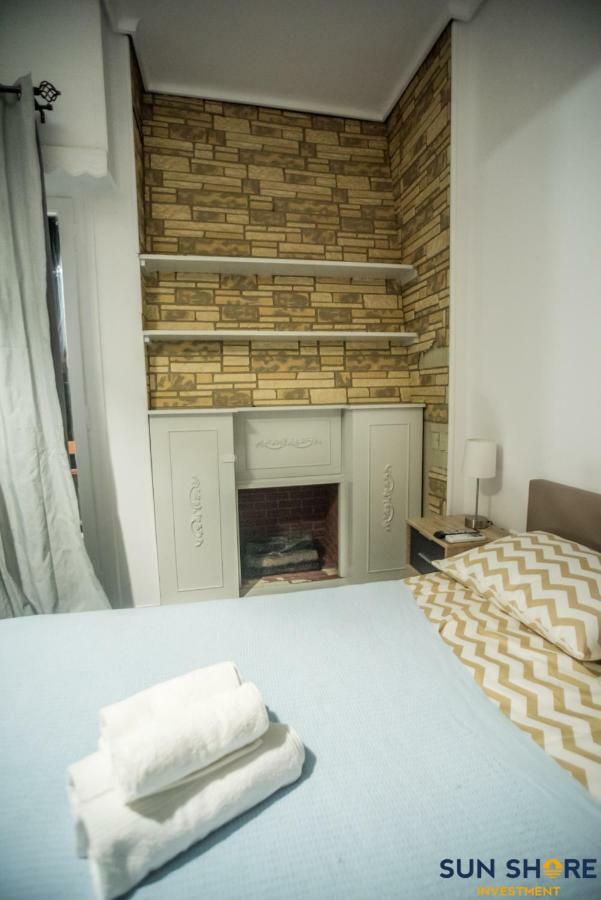 Explore Greece From Bright City Centre Apartment Chalkís Exteriör bild