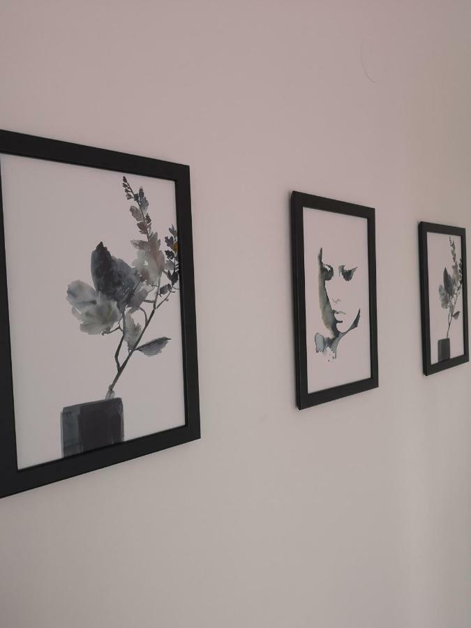 Explore Greece From Bright City Centre Apartment Chalkís Exteriör bild
